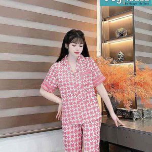 Bộ dài cộc hồng phối chữ C trắng