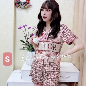 Bộ đùi cộc Mochi chữ Dior