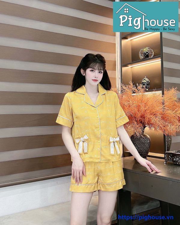 Bộ đùi cộc Vàng chữ Love - Hình ảnh 3