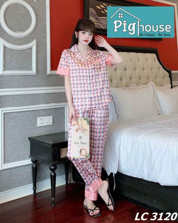 Bộ dài cộc trăng khuyết màu hồng