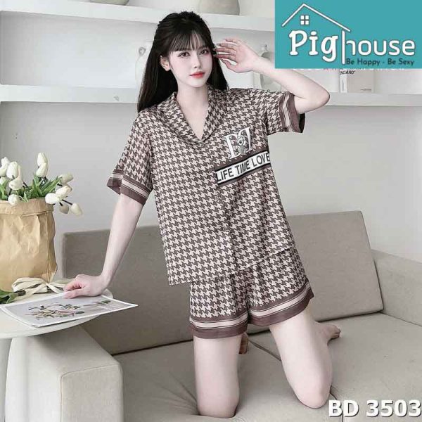 Bộ pijama đùi chữ life time love