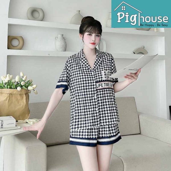 Bộ pijama đùi chữ life time love