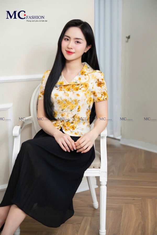 Áo sơ mi hoa nhí MC Fashion mềm mại tinh tế